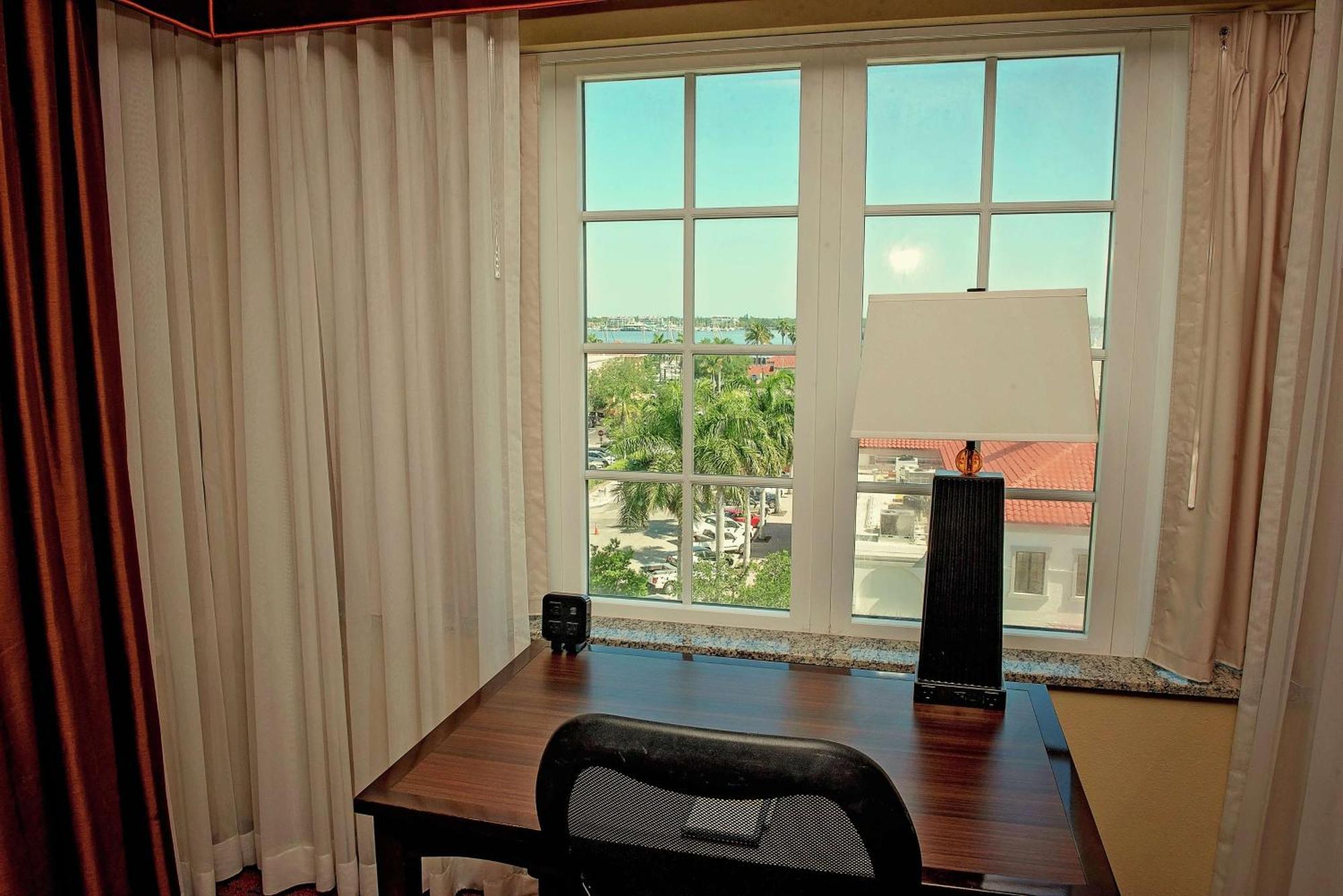 Hampton Inn&Suites Bradenton Buitenkant foto